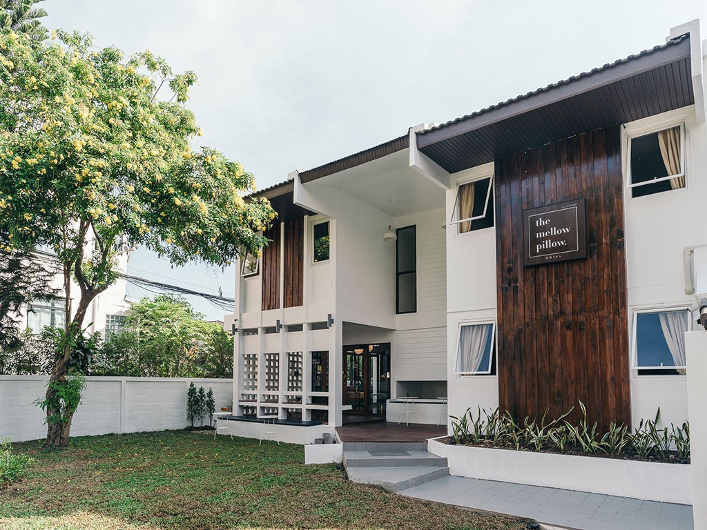 The Mellow Pillow Hotel at Chiang Mai Gate