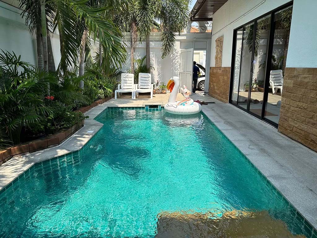 MM Pool Villa Pattaya